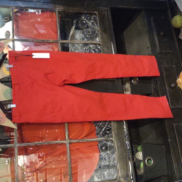 Blue Connection | Women's Red Jean 38x32 Pant NWT - Picture 4 of 5